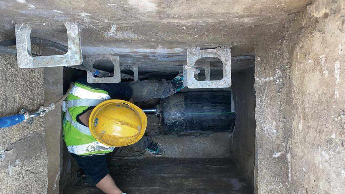 策勒HDPE短管内衬法